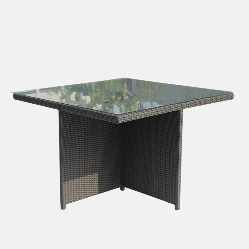Geflochtenes schwarzes einfaches Outdoor-Einzelsofa